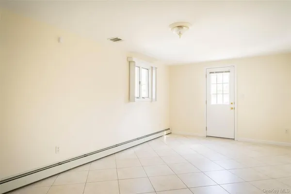 $5,000 | 11 7th Street, Bayville, NY 11709