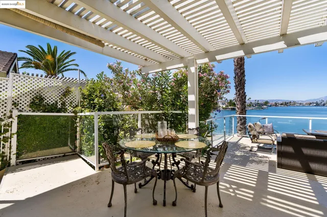 $1,999,000 | 630 Discovery Bay Boulevard, Discovery Bay, CA 94505