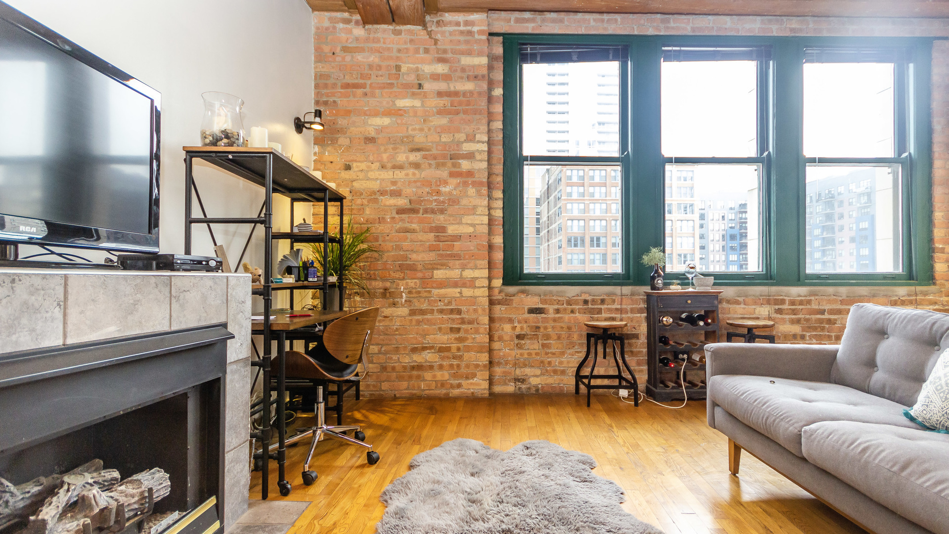 732 South Financial Place, Unit 417 Chicago, IL 60605 - Photo 4 of 13
