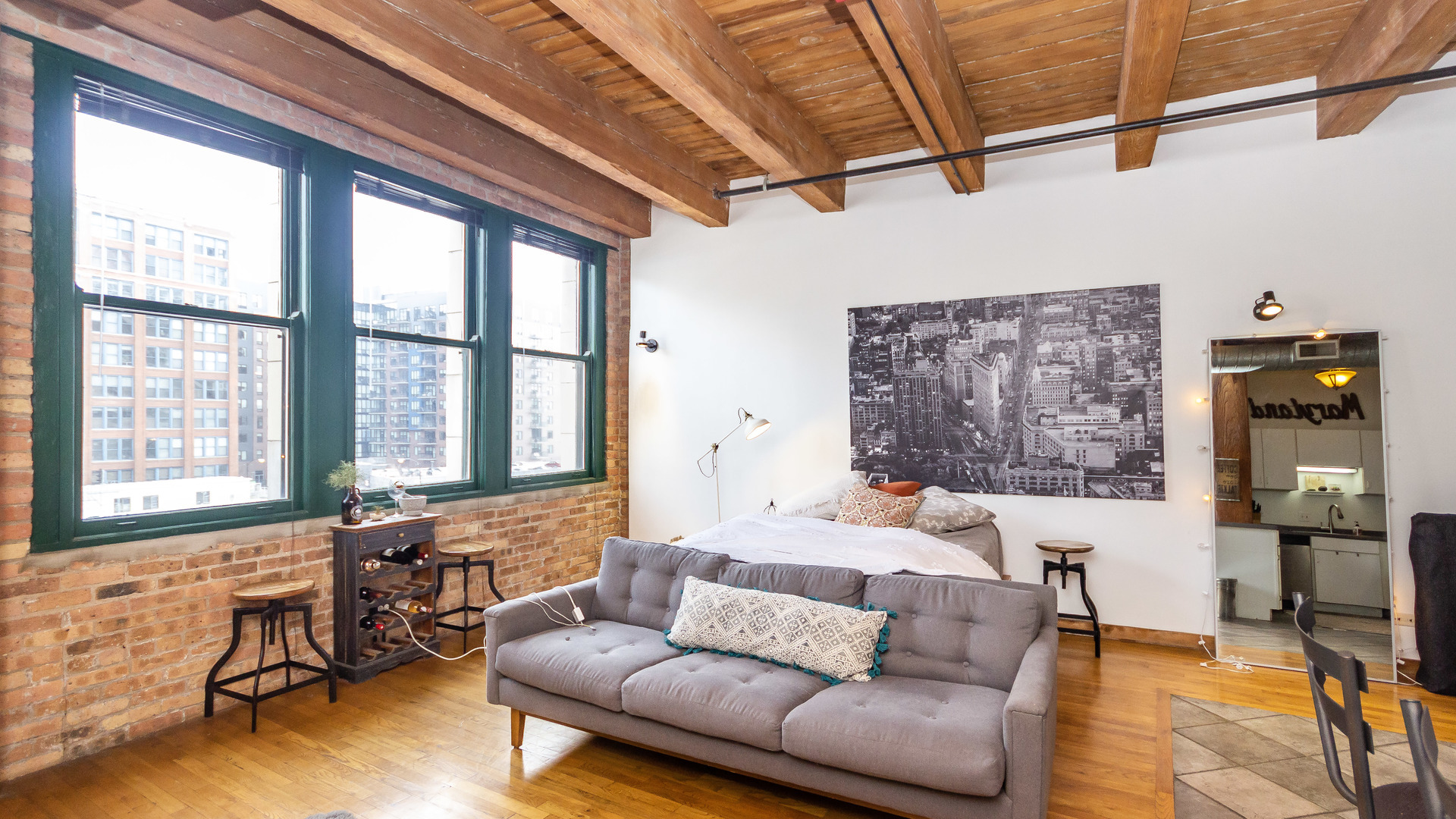 732 South Financial Place, Unit 417 Chicago, IL 60605 - Photo 5 of 13