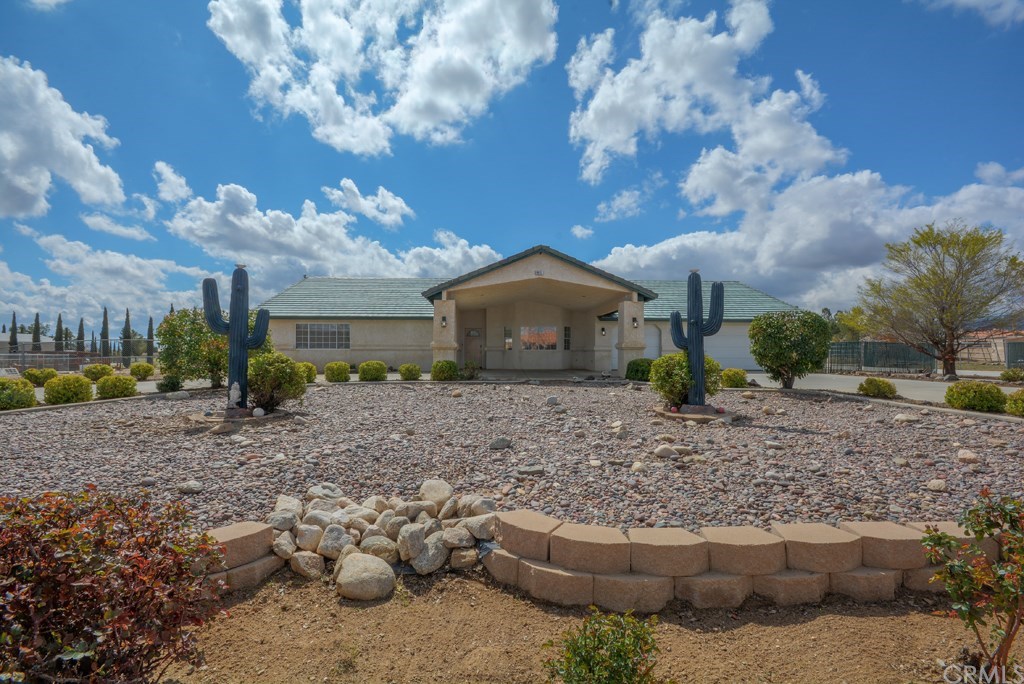 9915 Le Panto Road Victorville, CA 92392 - Photo 1 of 1