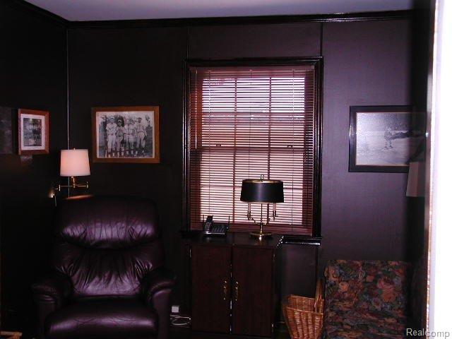 252 McMillan 005