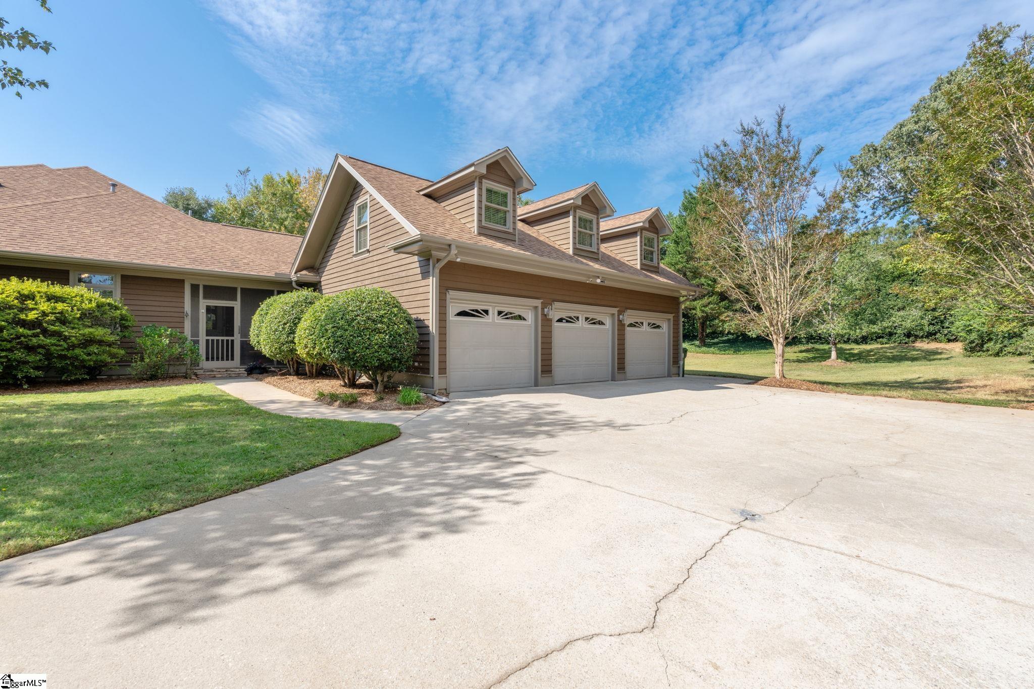 105 East Round Hill Road Greenville, SC 29617 - Photo 46 of 50