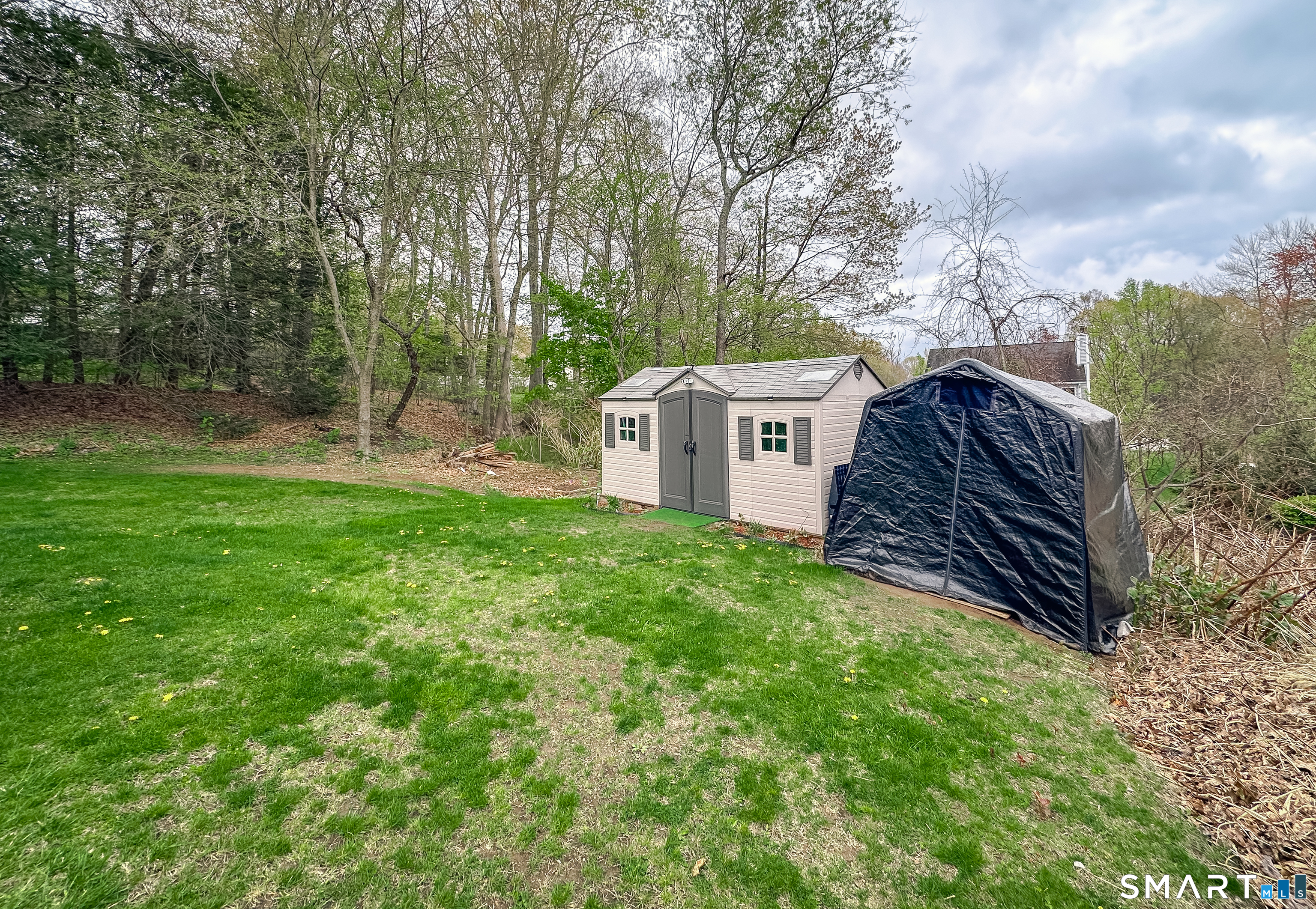 95 Clinton Hill Road Wolcott, CT 06716 - Photo 5 of 30