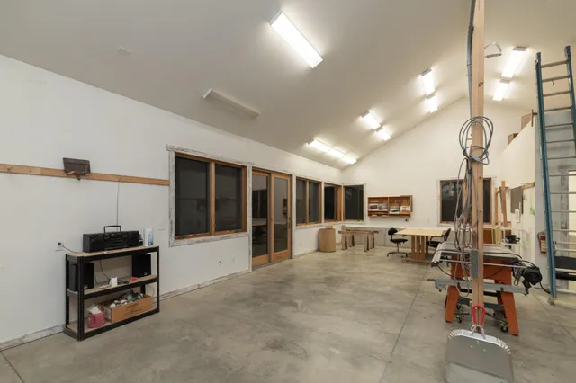 $609,900 | W11545 478th Avenue, Prescott, WI 54021