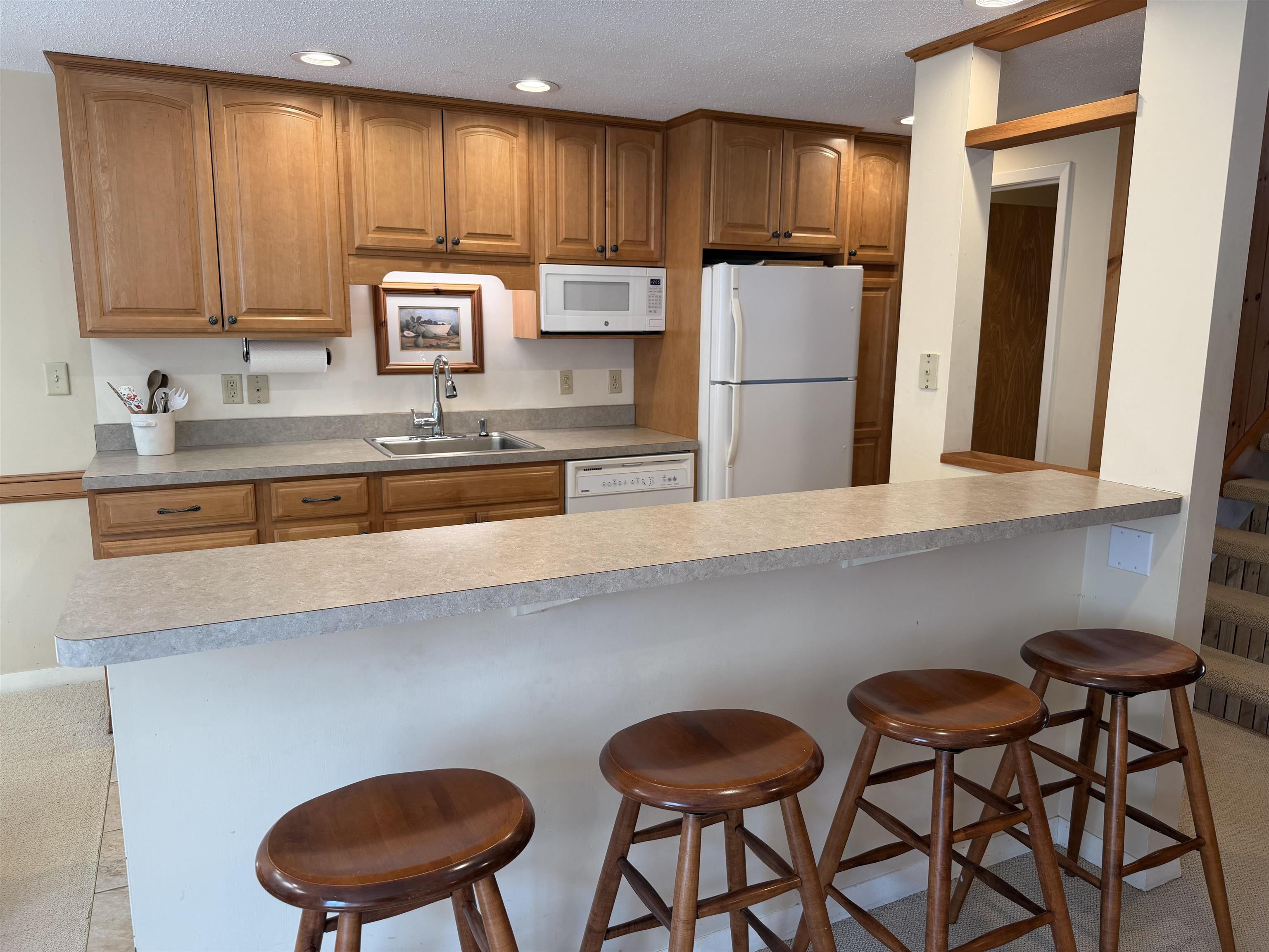 28 Tyler Spring Way, Unit 21 Waterville Valley, NH 03215 - Photo 6 of 52 Gallery Image 6