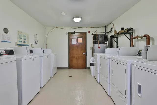 $259,500 | 4-211 Heritage Village Drive, Nashua, NH 03062