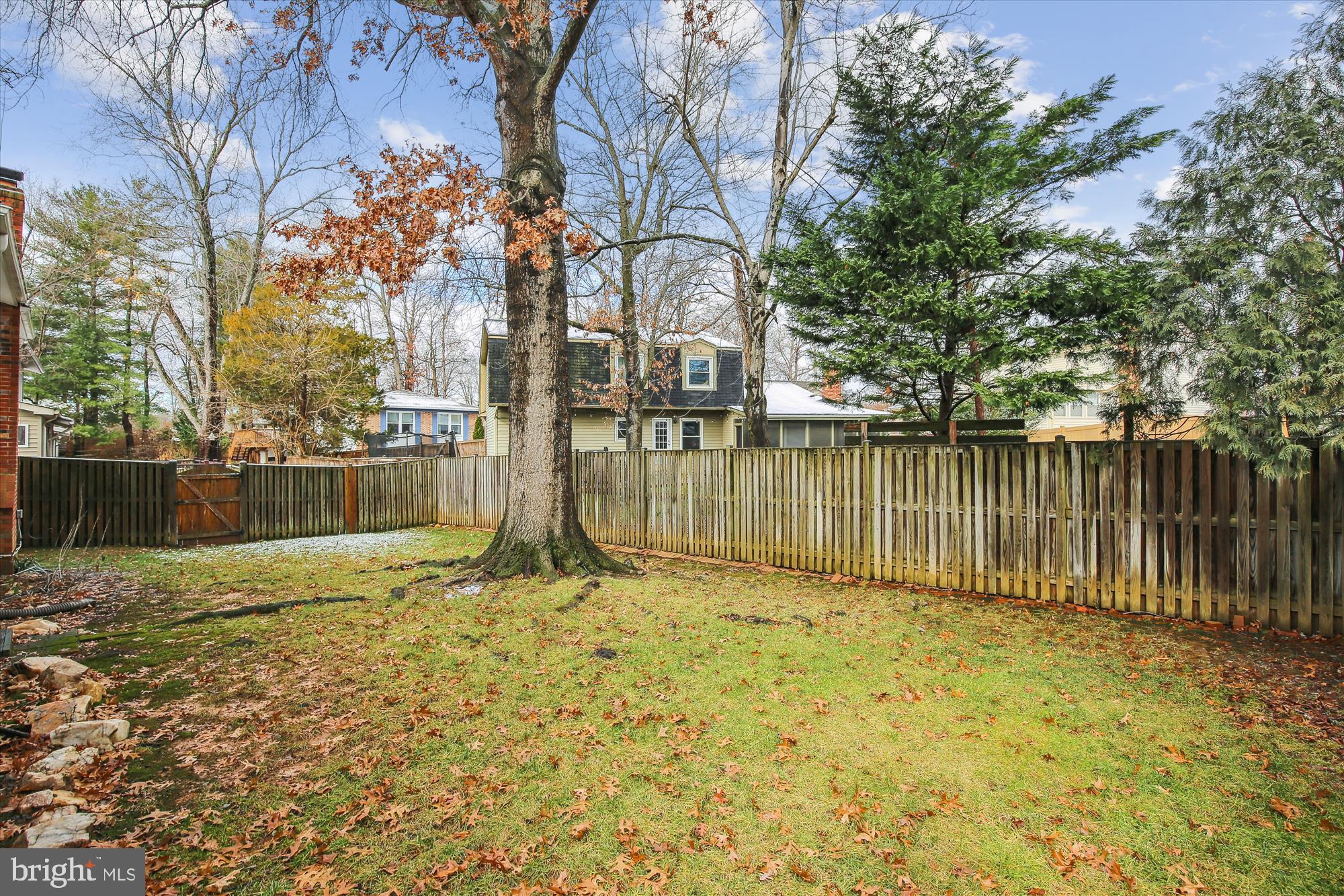 8808 Hayload Court Springfield, VA 22153 - Photo 4 of 5 Gallery Image 4