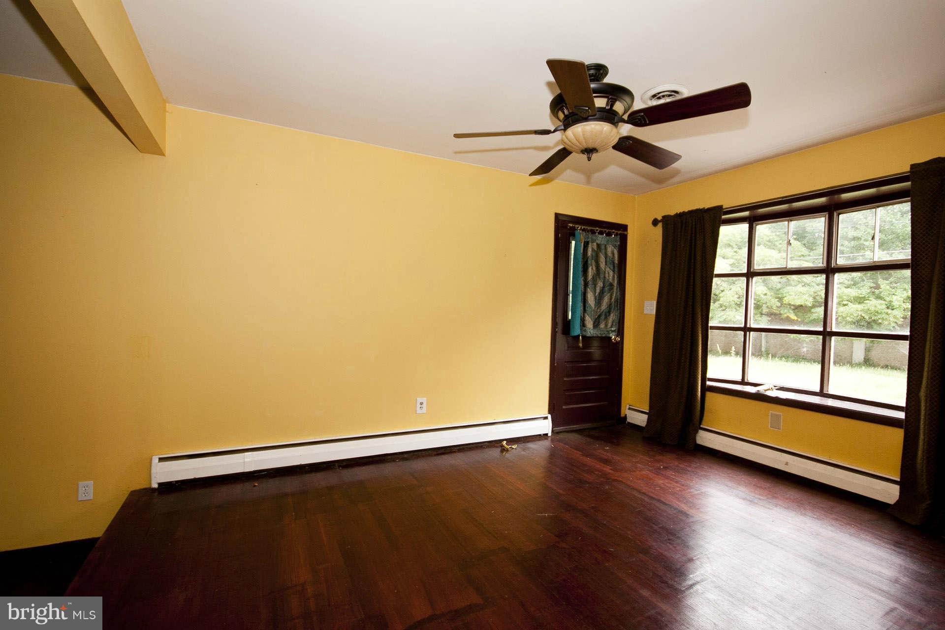 9325 Millbrook Road Ellicott City, MD 21042 - Photo 3 of 30 Interior (General)