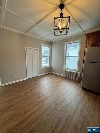 $3,500 | 146 Godwin Avenue, Unit 2, Midland Park, NJ 07432