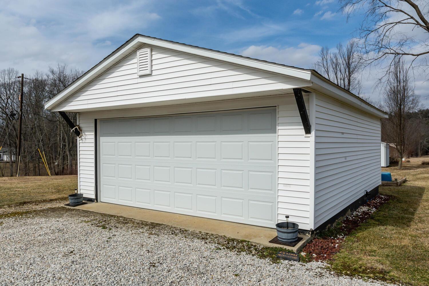4265 East Farr Road Bloomington, IN 47408 - Photo 21 of 26