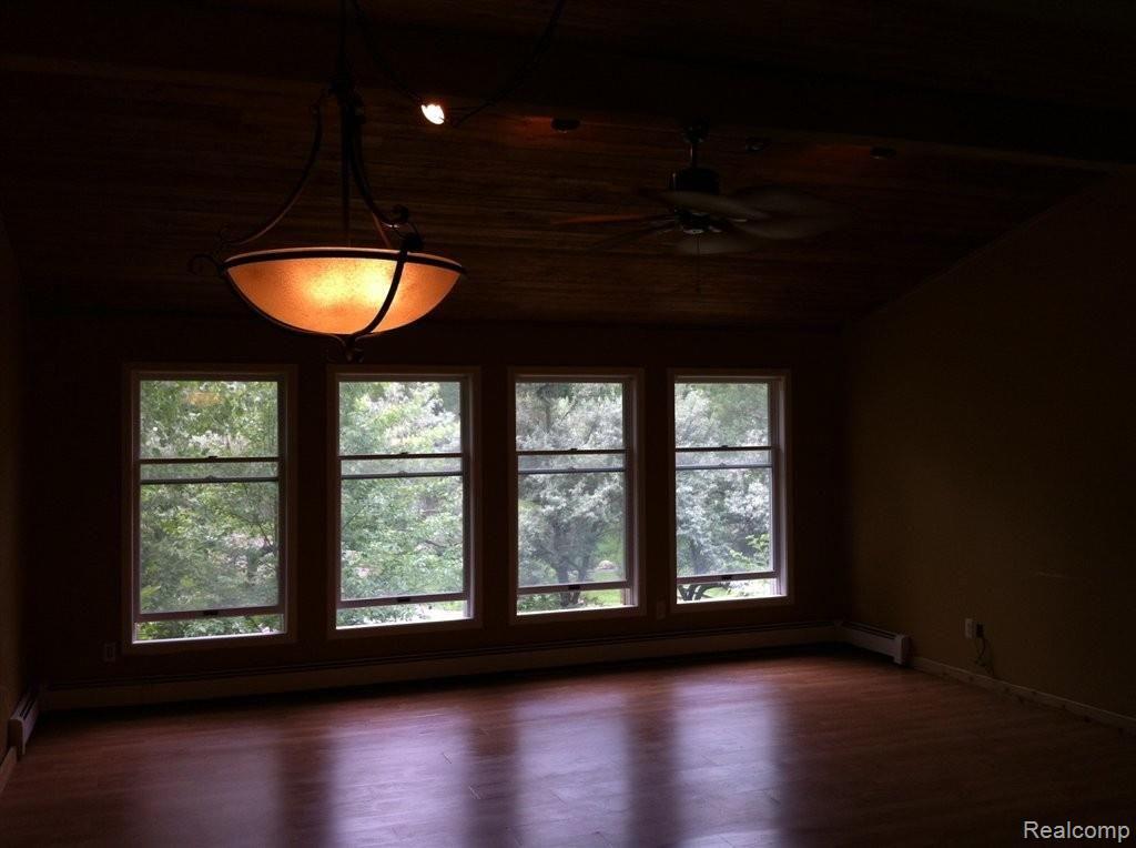 598 South Hughes Road Howell, MI 48843 - Photo 10 of 22 IMG_1512.JPG