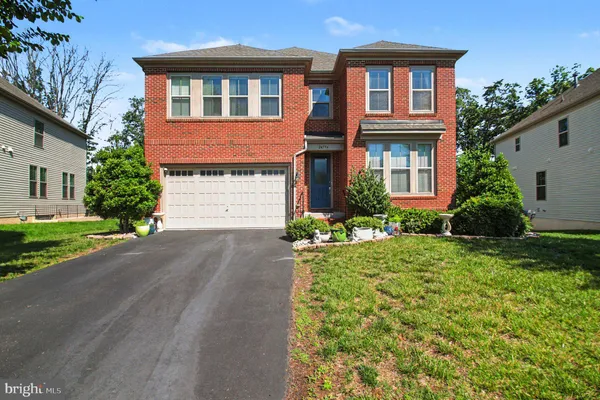 $1,129,900 | 24794 Somerby Drive, Chantilly, VA 20152