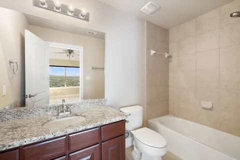 $1,495,000 | 2702 Lakehurst Road, Spicewood, TX 78669