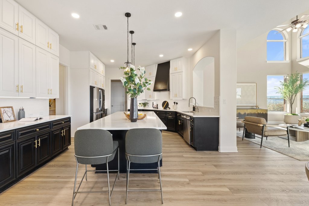 2702 Lakehurst Road Spicewood, TX 78669 - Photo 7 of 40