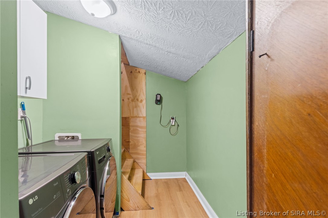 9105 High Street Georgetown, IN 47122 - Photo 17 of 28