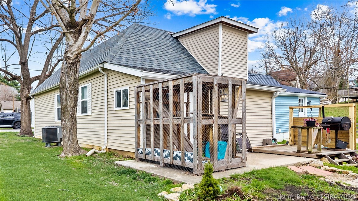 9105 High Street Georgetown, IN 47122 - Photo 22 of 28