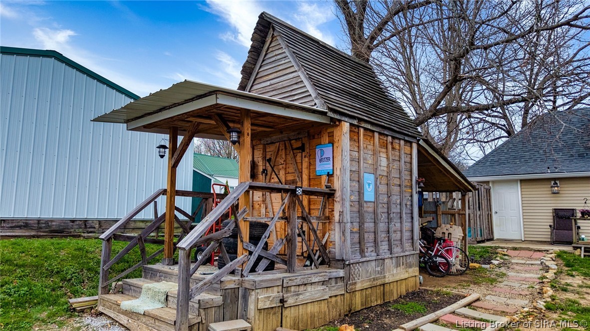 9105 High Street Georgetown, IN 47122 - Photo 26 of 28