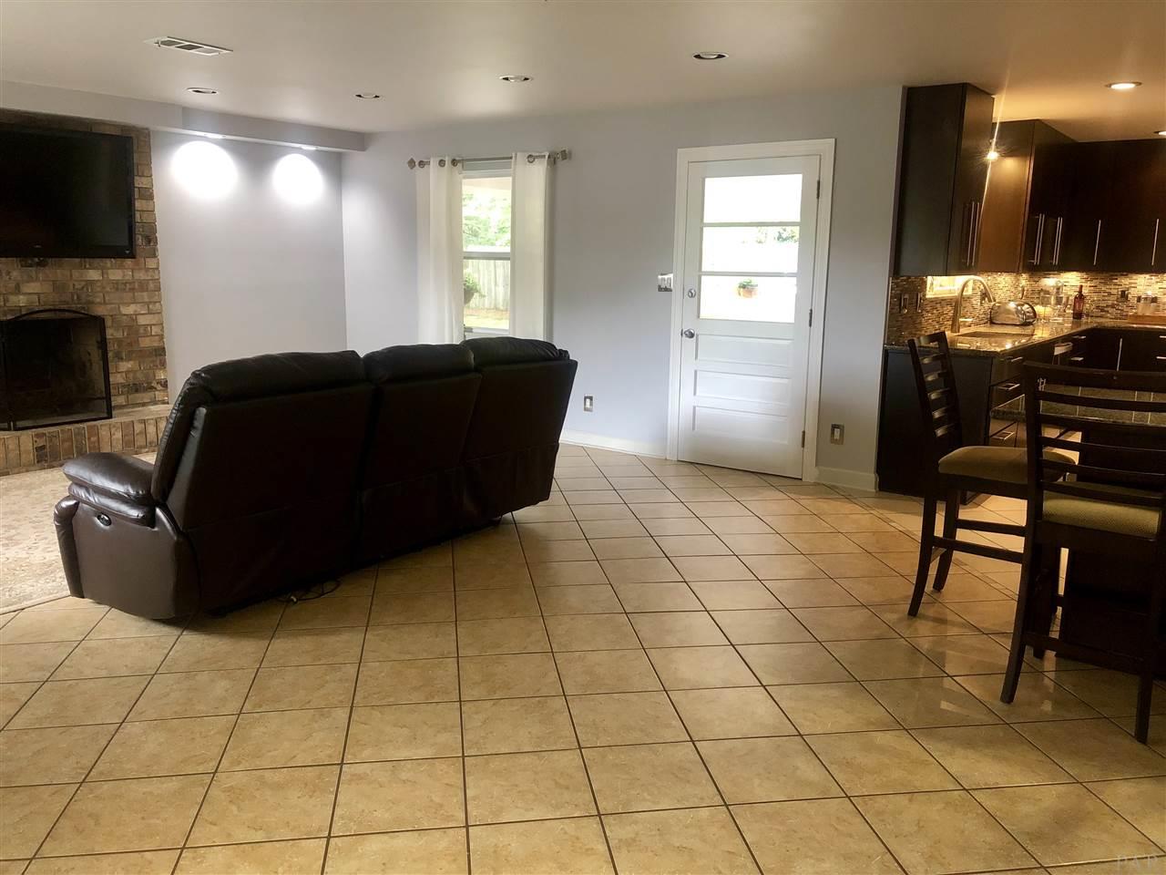 2170 Semur Road Pensacola, FL 32503 - Photo 14 of 27 Gallery Image 14