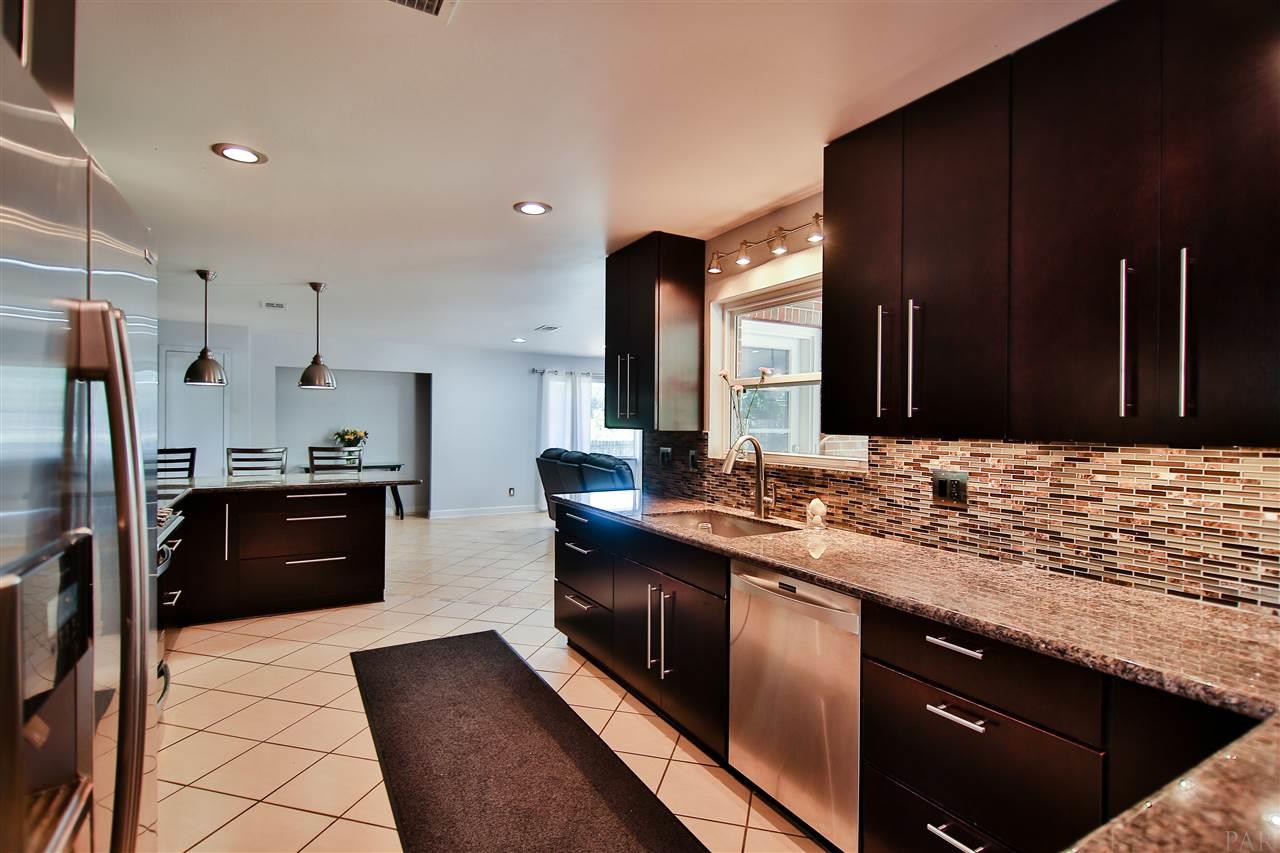 2170 Semur Road Pensacola, FL 32503 - Photo 7 of 27 Gallery Image 7