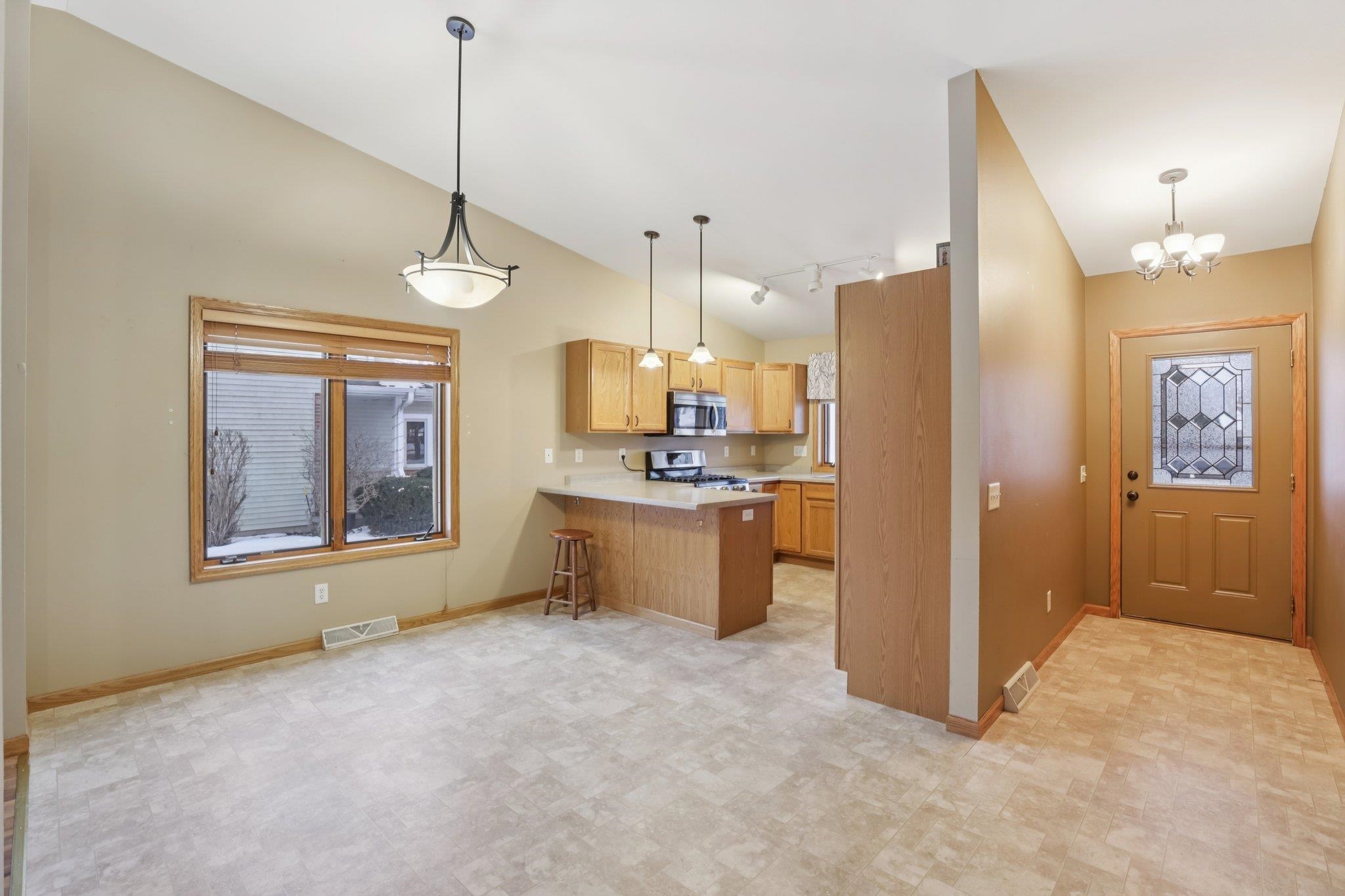 5879 Holscher Road McFarland, WI 53558 - Photo 6 of 33