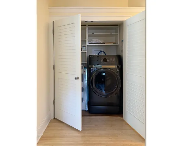 $795,000 | 1917 Summit Avenue, Unit 2, St. Paul, MN 55105