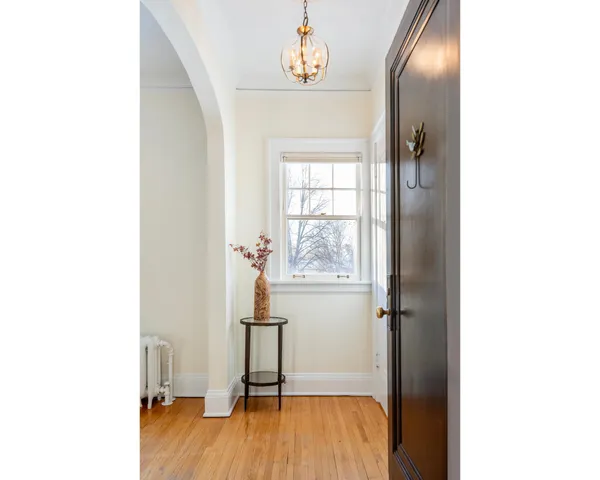 $795,000 | 1917 Summit Avenue, Unit 2, St. Paul, MN 55105