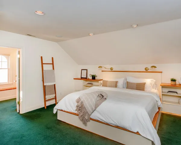 $795,000 | 1917 Summit Avenue, Unit 2, St. Paul, MN 55105