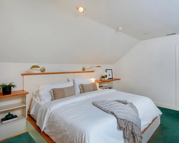 $795,000 | 1917 Summit Avenue, Unit 2, St. Paul, MN 55105