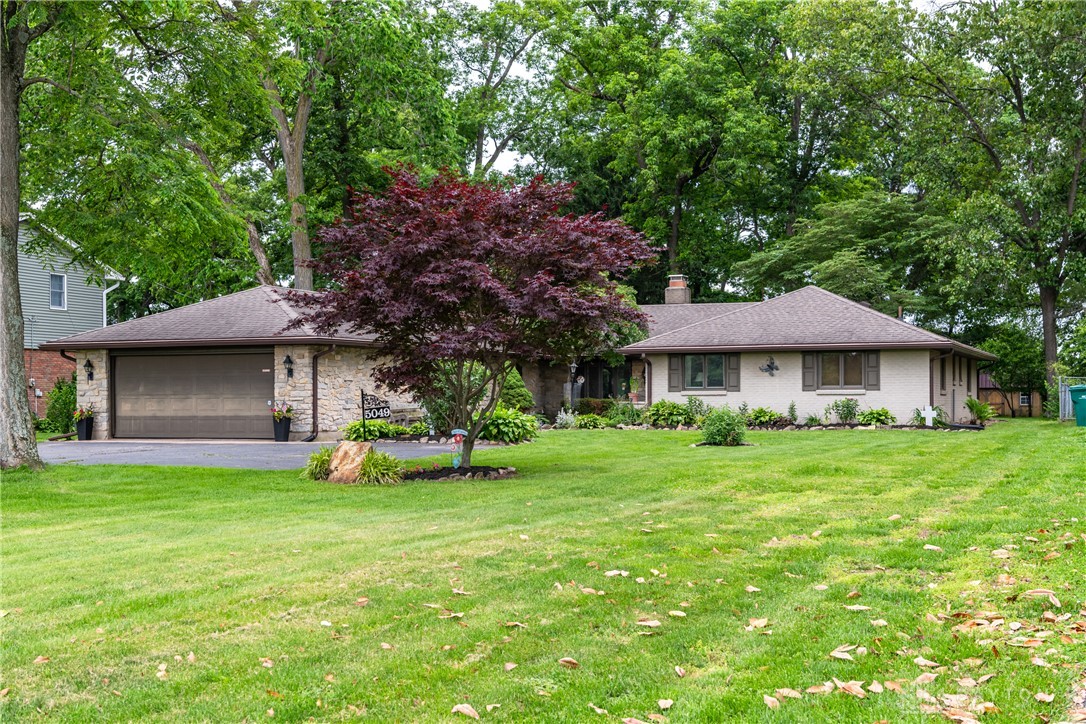 5049 West Enon Road Fairborn, OH 45324 - Photo 3 of 58