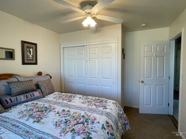 $269,900 | 334 17th Avenue North, Payette, ID 83661