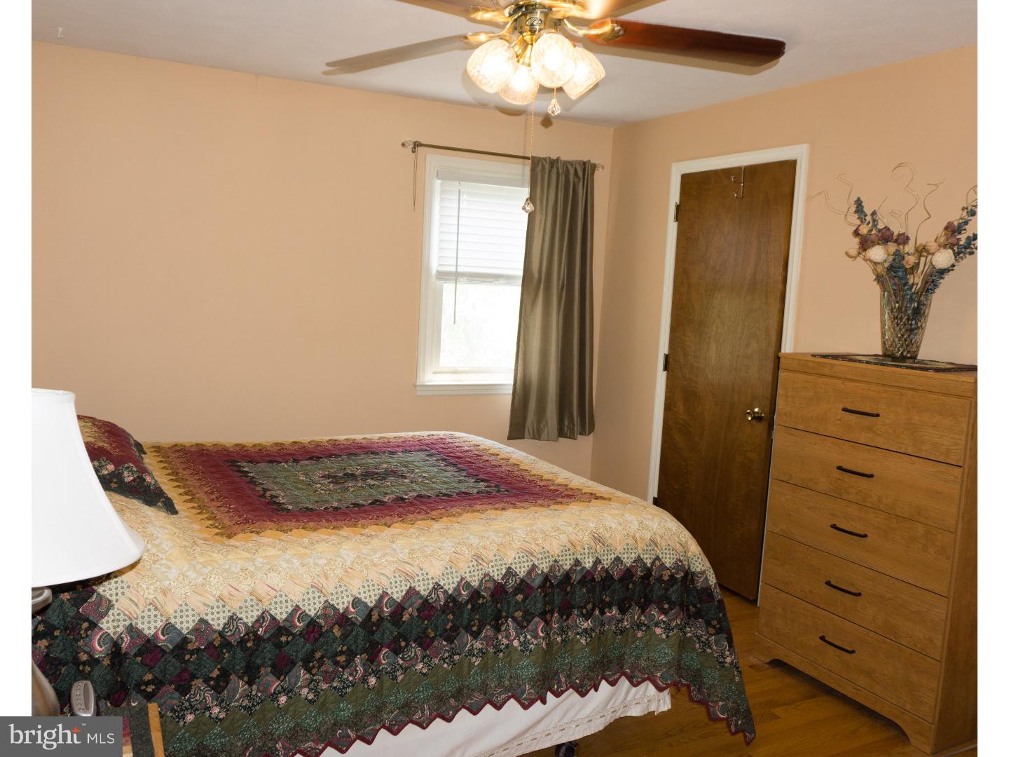 9 Silsbee Road New Castle, DE 19720 - Photo 11 of 25 Bedroom - Main