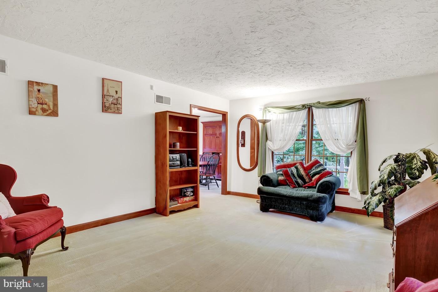154 Pickett Road Dover, PA 17315 - Photo 3 of 36 Gallery Image 3
