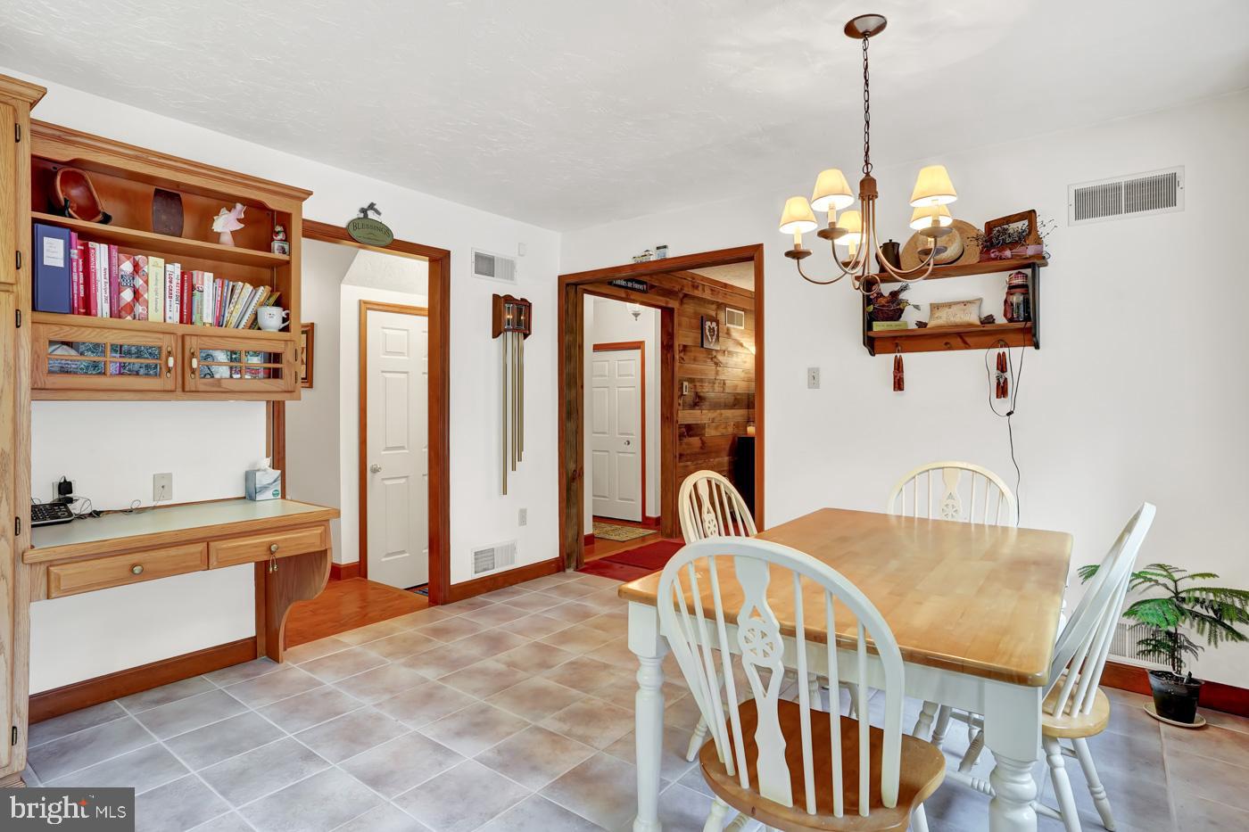154 Pickett Road Dover, PA 17315 - Photo 9 of 36 Gallery Image 9