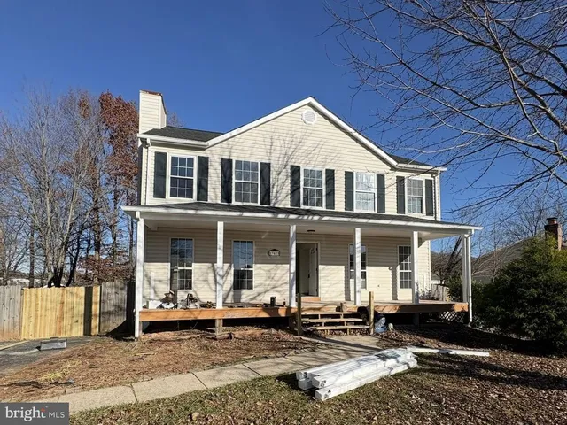 $649,900 | 13425 Princedale Drive, Woodbridge, VA 22193