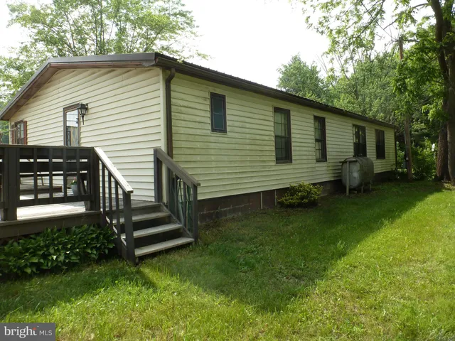 $149,500 | 3064 Berry Rdg Road, East Waterford, PA 17021