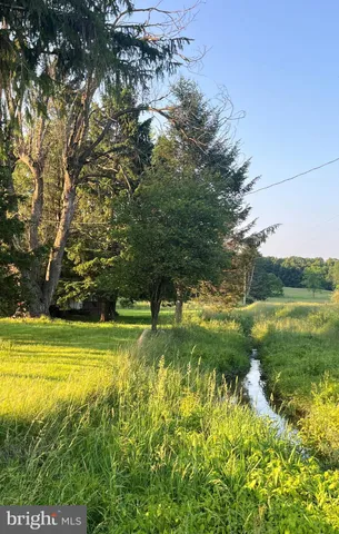 $149,500 | 3064 Berry Rdg Road, East Waterford, PA 17021