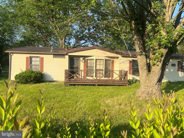 $149,500 | 3064 Berry Rdg Road, East Waterford, PA 17021