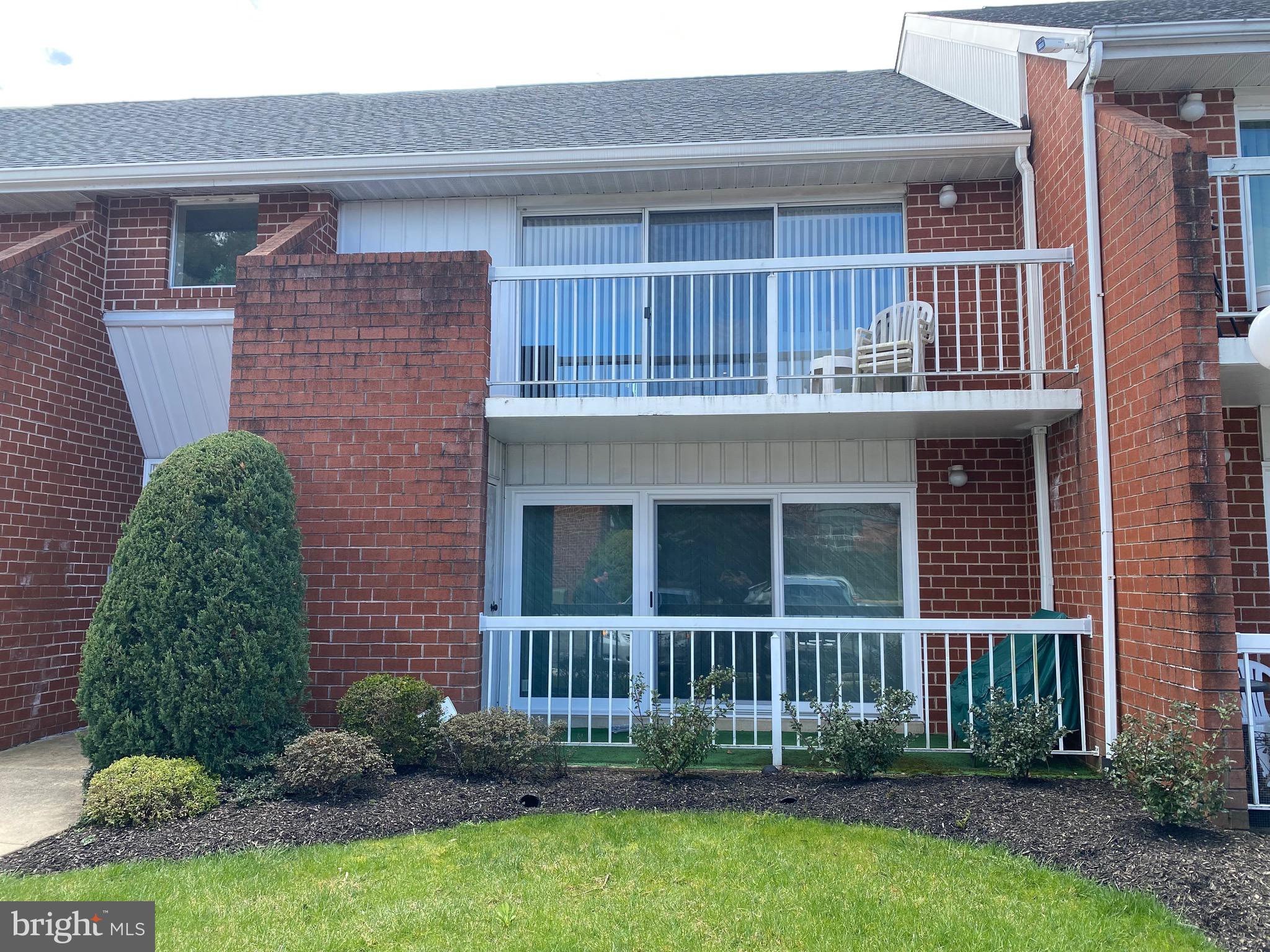 9945 Norwalk Road, Unit 6B Philadelphia, PA 19115 - Photo 1 of 16 Exterior front