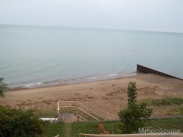 7380 Elmwood Road Lexington, MI 48450 - Photo 4 of 24 31240662-3.JPG