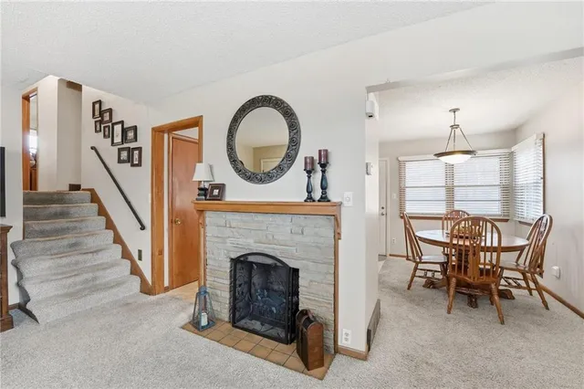 $200,000 | 4411 Sterling Avenue, Kansas City, MO 64133