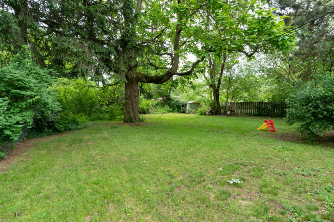 1767 Commonwealth Road Benton Harbor, MI 49022 - Photo 6 of 22 1767 Commonwealth-1