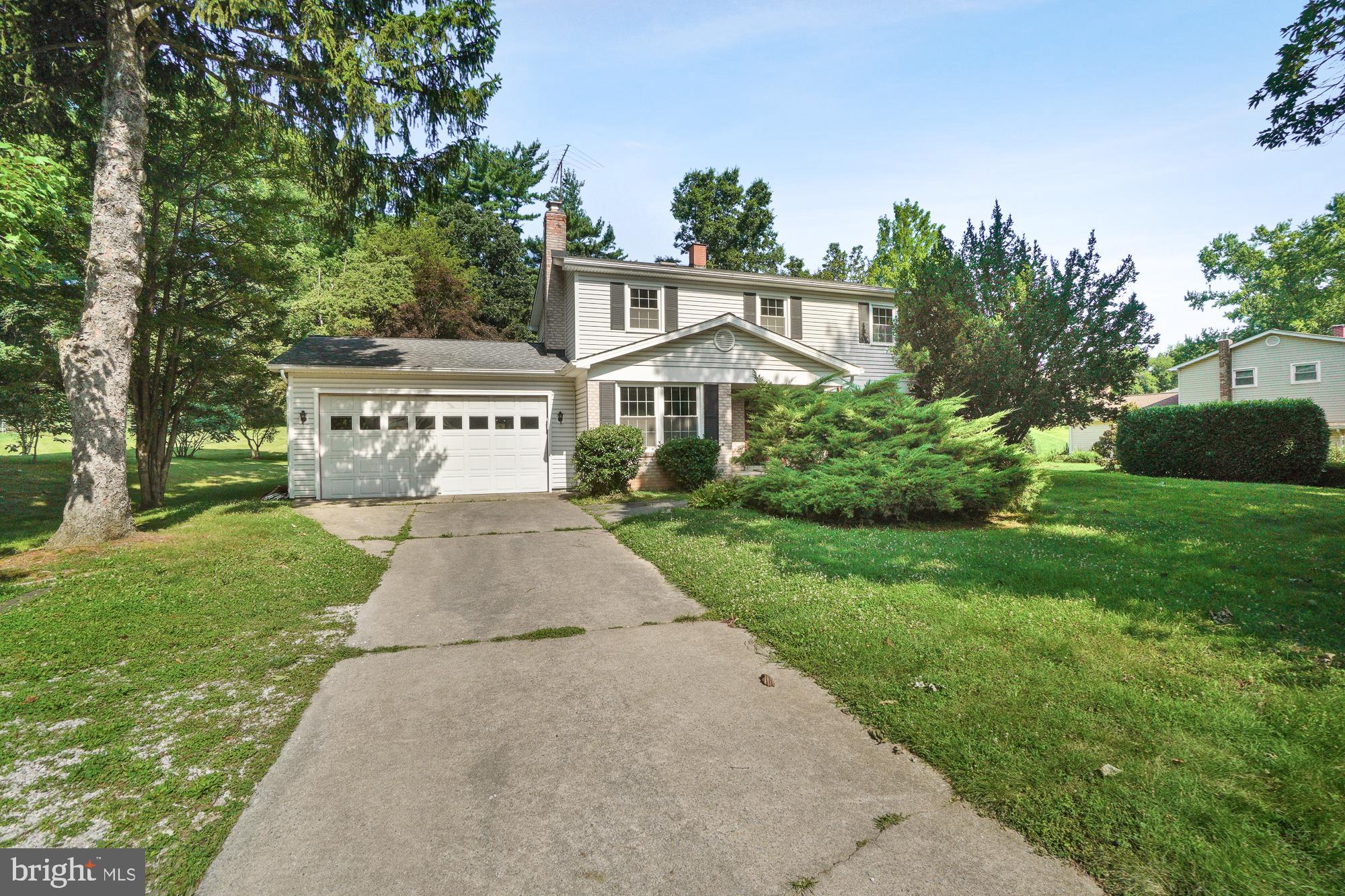 16524 Redland Road Derwood, MD 20855 - Photo 1 of 35 Welcome to Redland Road
