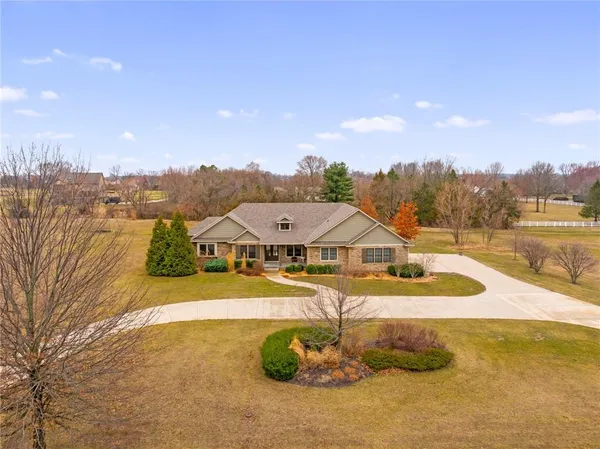 $1,400,000 | 3565 West 193rd Street, Stilwell, KS 66085