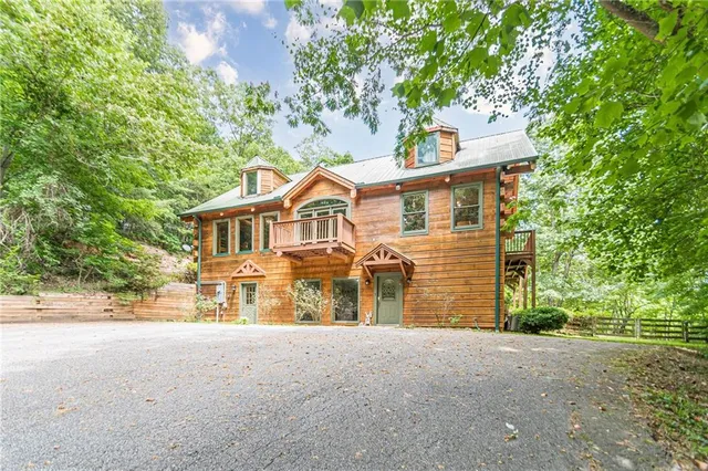 a view of a door of the house