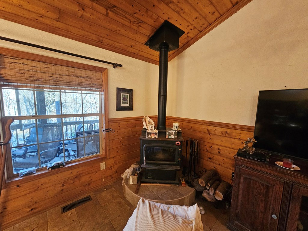 152 Monroe Lane Murphy, NC 28906 - Photo 12 of 30