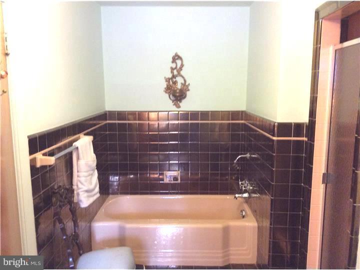 473 Marple Road Broomall, PA 19008 - Photo 15 of 25 Master Bathroom