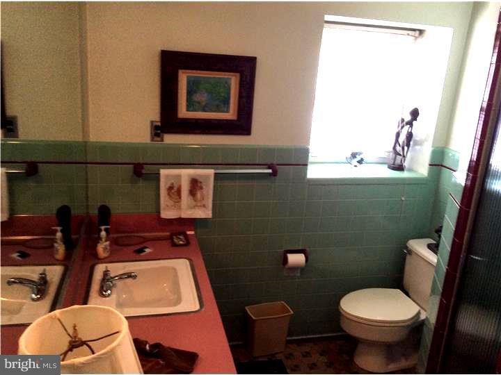 473 Marple Road Broomall, PA 19008 - Photo 17 of 25 Bathroom