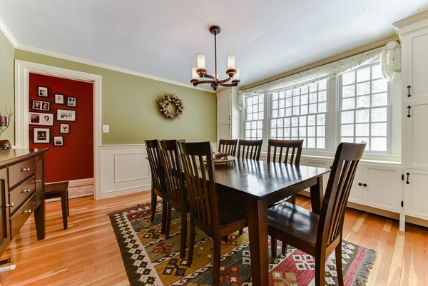 122 Haynes Road Sudbury, MA 01776 - Photo 5 of 26 Gallery Image 5