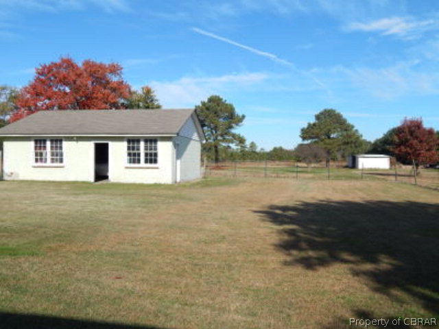 9595 Ban Road Hayes, VA 23072 - Photo 4 of 22 Gallery Image 4